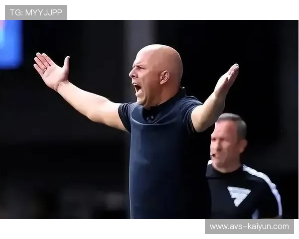 阿尔特塔对阵斯洛特四战不胜,战术克制现象引热议 阿尔特塔对阵斯洛特四战不胜,战术克制现象引热议